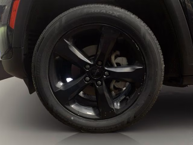 2023 Diamond Black Crystal Pearlcoat Jeep Grand Cherokee Limited 4X4 SUV
