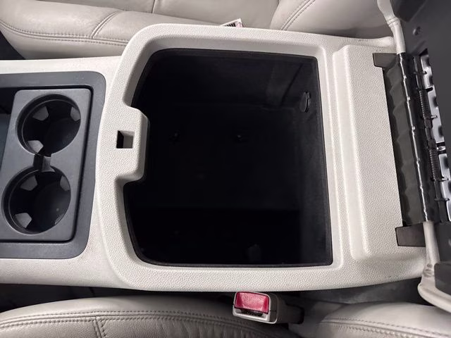 2008 Summit White Chevrolet Suburban 1500 LT 4X4 SUV