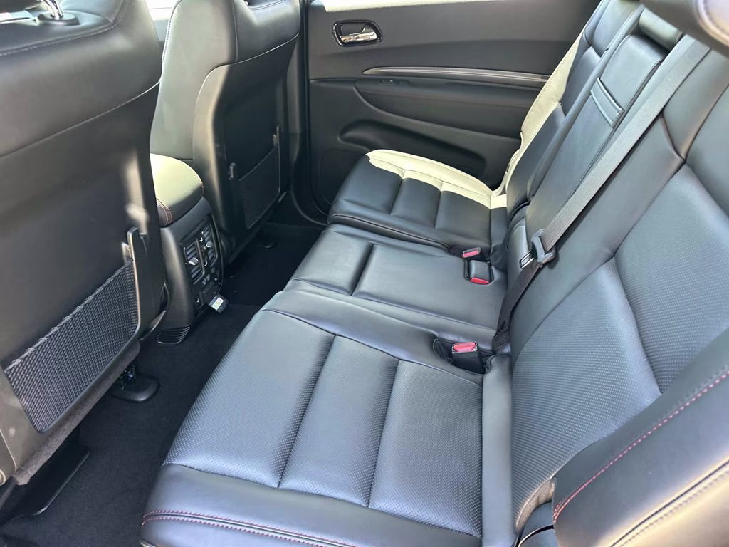 2026 DB Black Crystal Clearcoat Dodge Durango GT Plus HEMI V8 AWD SUV