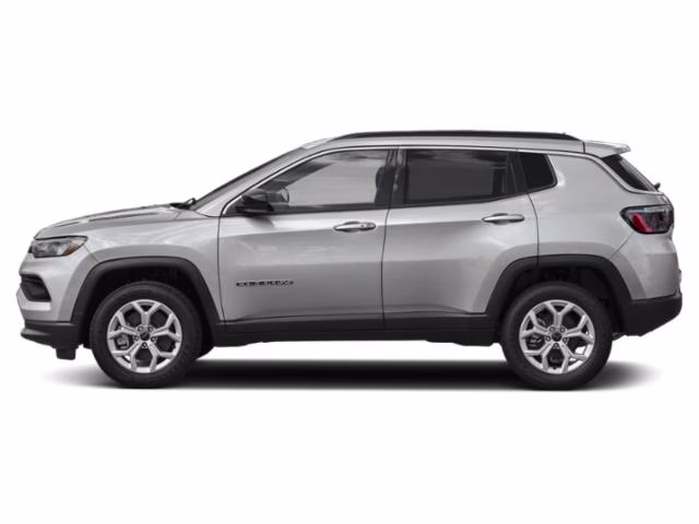 2026 Silver Zynith Metallic Clearcoat Jeep Compass Latitude 4X4 SUV