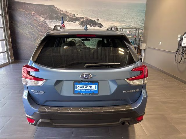 2019 Horizon Blue Pearl Subaru Forester Premium AWD SUV