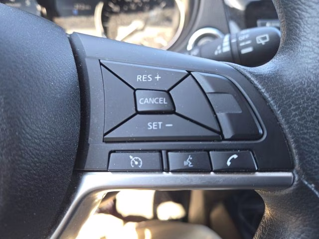 2020 Magnetic Black Pearl Nissan Rogue Sport SV AWD SUV