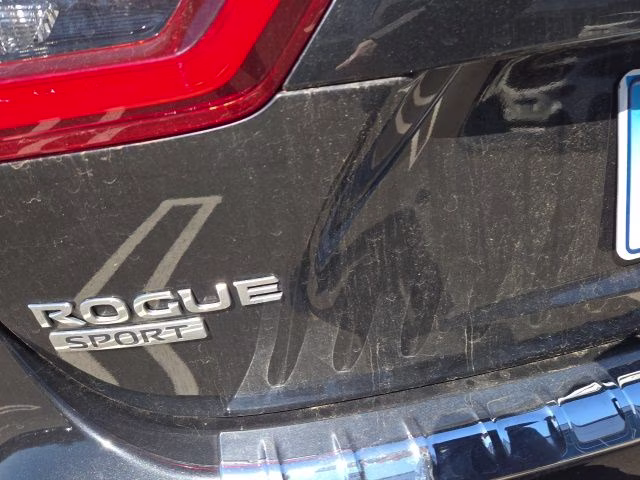 2020 Magnetic Black Pearl Nissan Rogue Sport SV AWD SUV