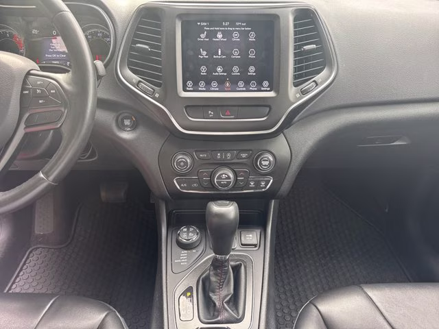 2019 Granite Crystal Metallic Clearcoat Jeep Cherokee 4X4 SUV