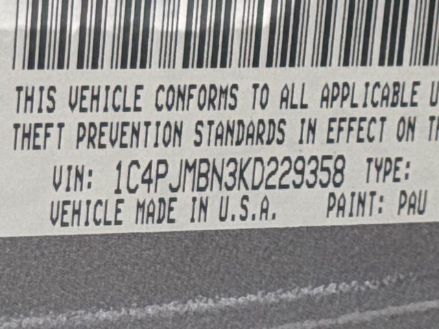 2019 Granite Crystal Metallic Clearcoat Jeep Cherokee 4X4 SUV
