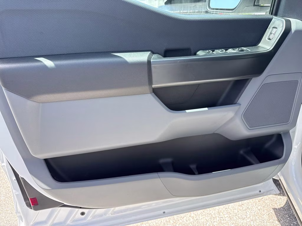 2026 Oxford White Ford F-150 XL RWD Truck
