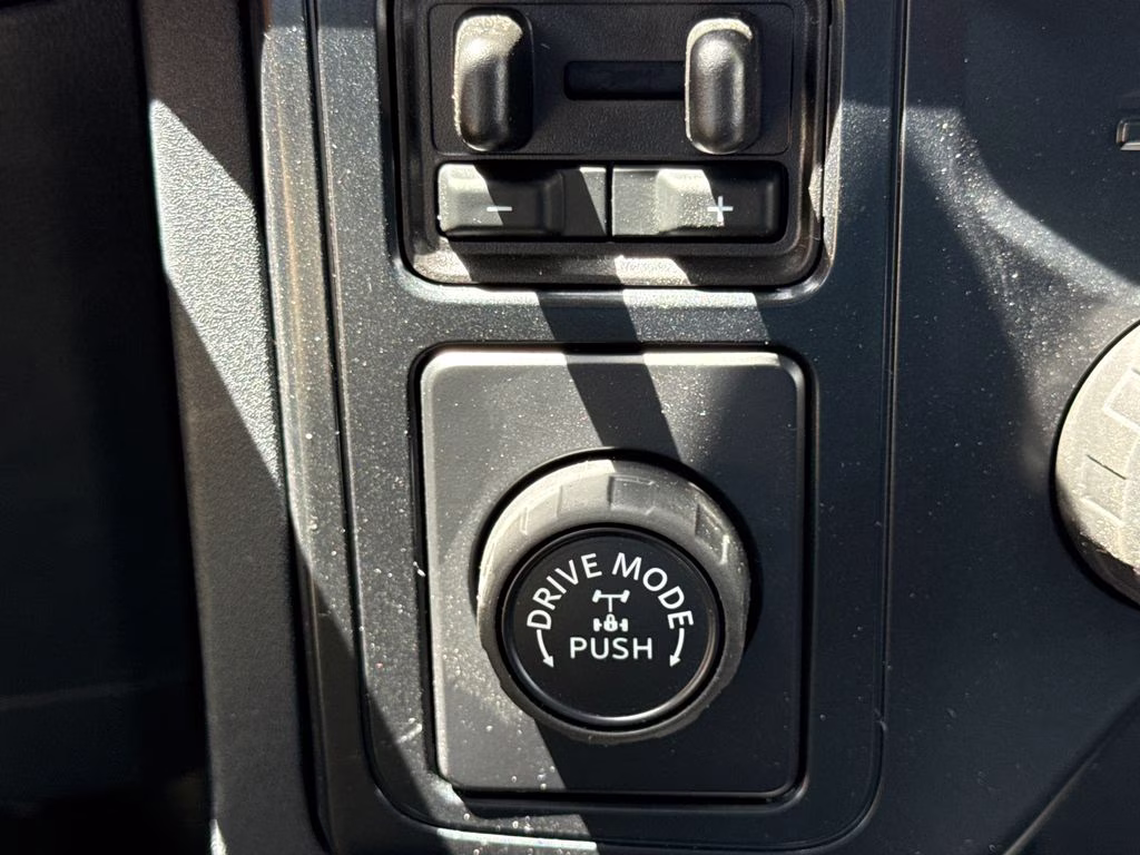 2026 Oxford White Ford F-150 XL RWD Truck
