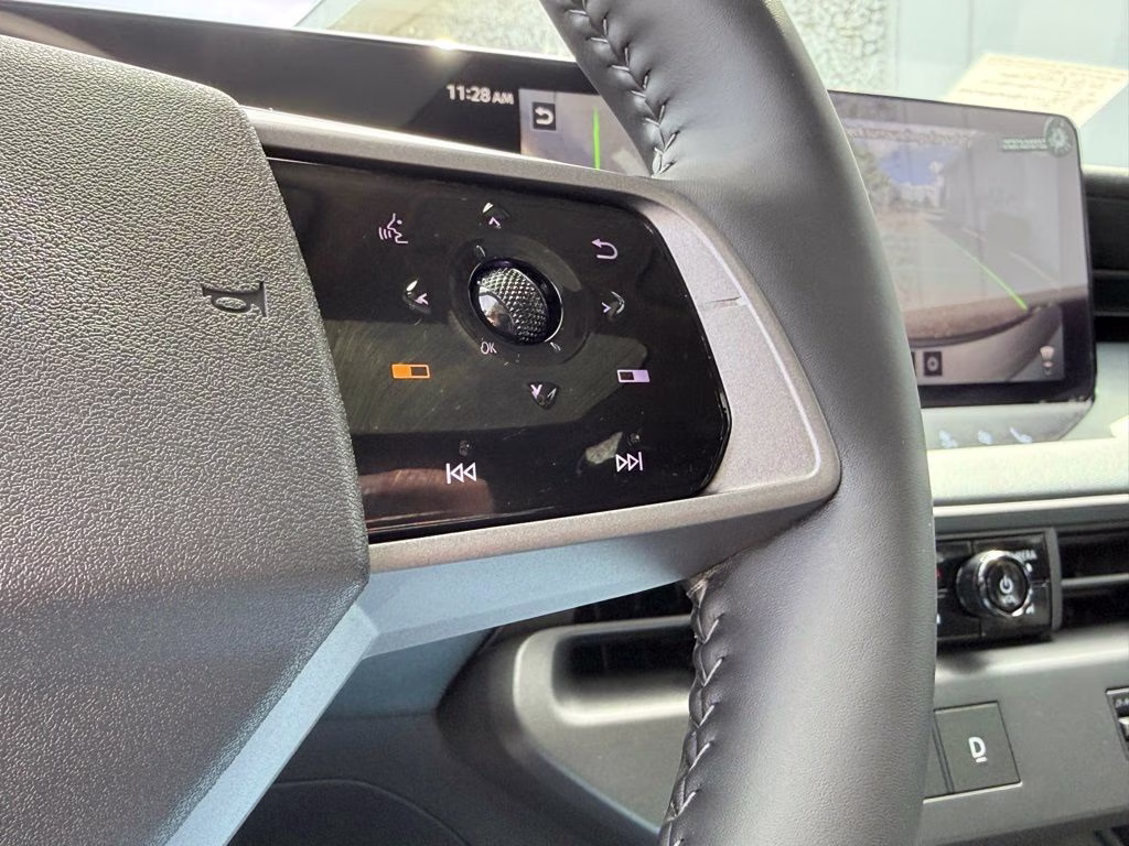 2026 Boulder Gray Pearl/Black Nissan LEAF PLATINUM+ FWD SUV