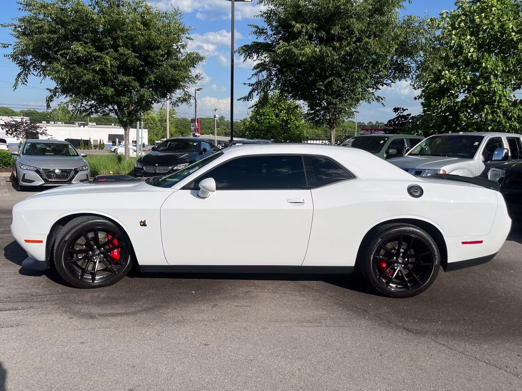 2021 White Knuckle Clearcoat Dodge Challenger R/T Scat Pack RWD Coupe