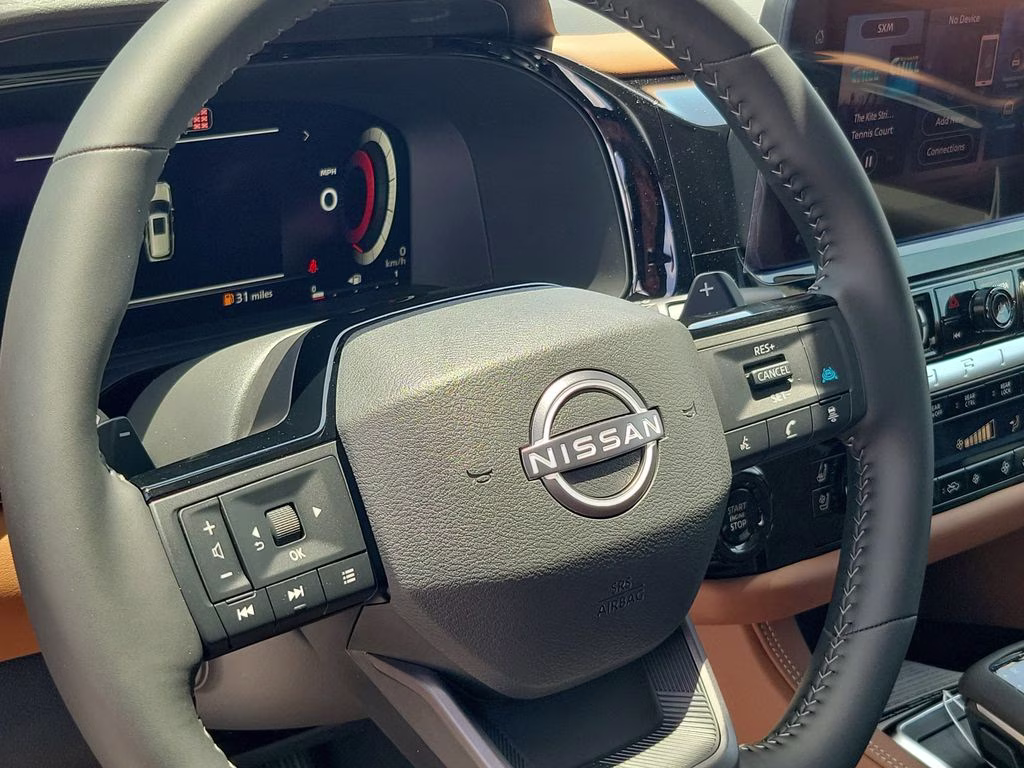 2026 Boulder Gray Pearl Nissan Pathfinder Platinum FWD SUV