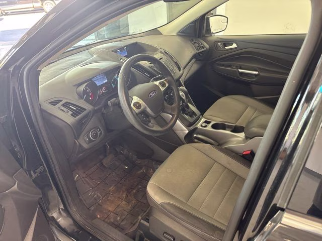 2015 Tuxedo Black Ford Escape SE 4X4 SUV