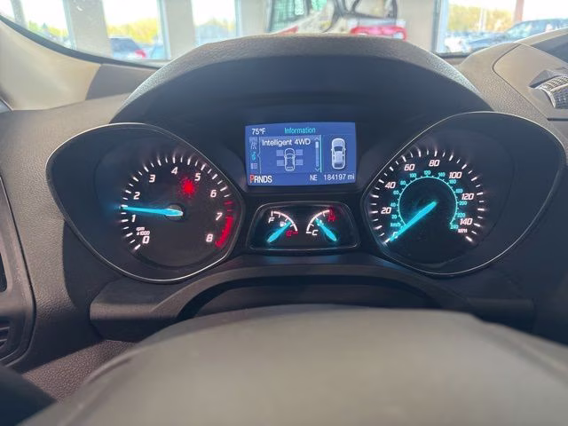 2015 Tuxedo Black Ford Escape SE 4X4 SUV