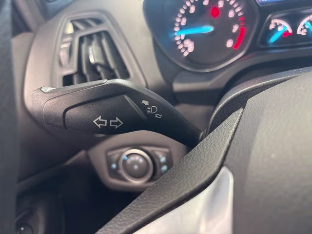2015 Tuxedo Black Ford Escape SE 4X4 SUV