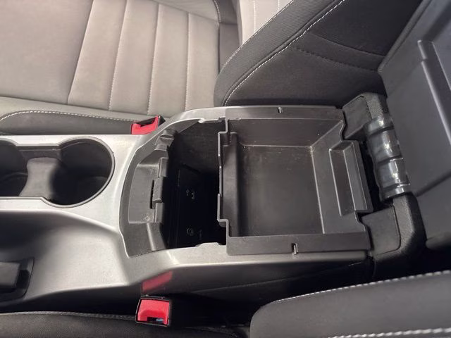 2015 Tuxedo Black Ford Escape SE 4X4 SUV