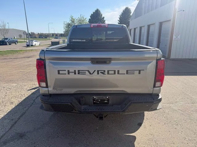 2024 Sterling Gray Metallic Chevrolet Colorado Trail Boss 4X4 Truck