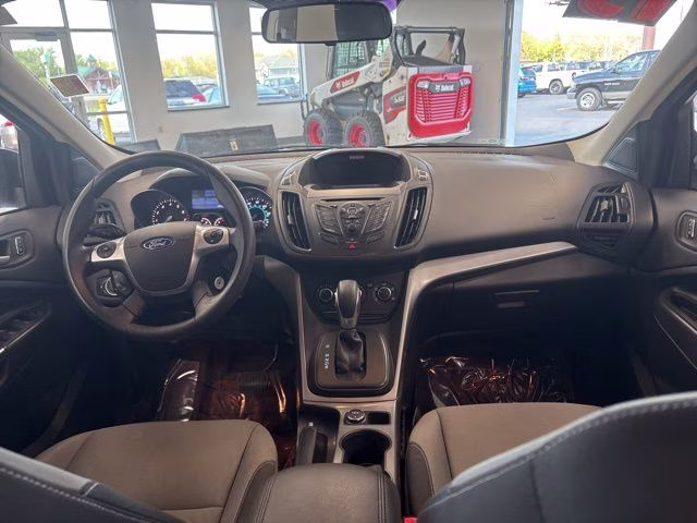 2015 Tuxedo Black Ford Escape SE 4X4 SUV