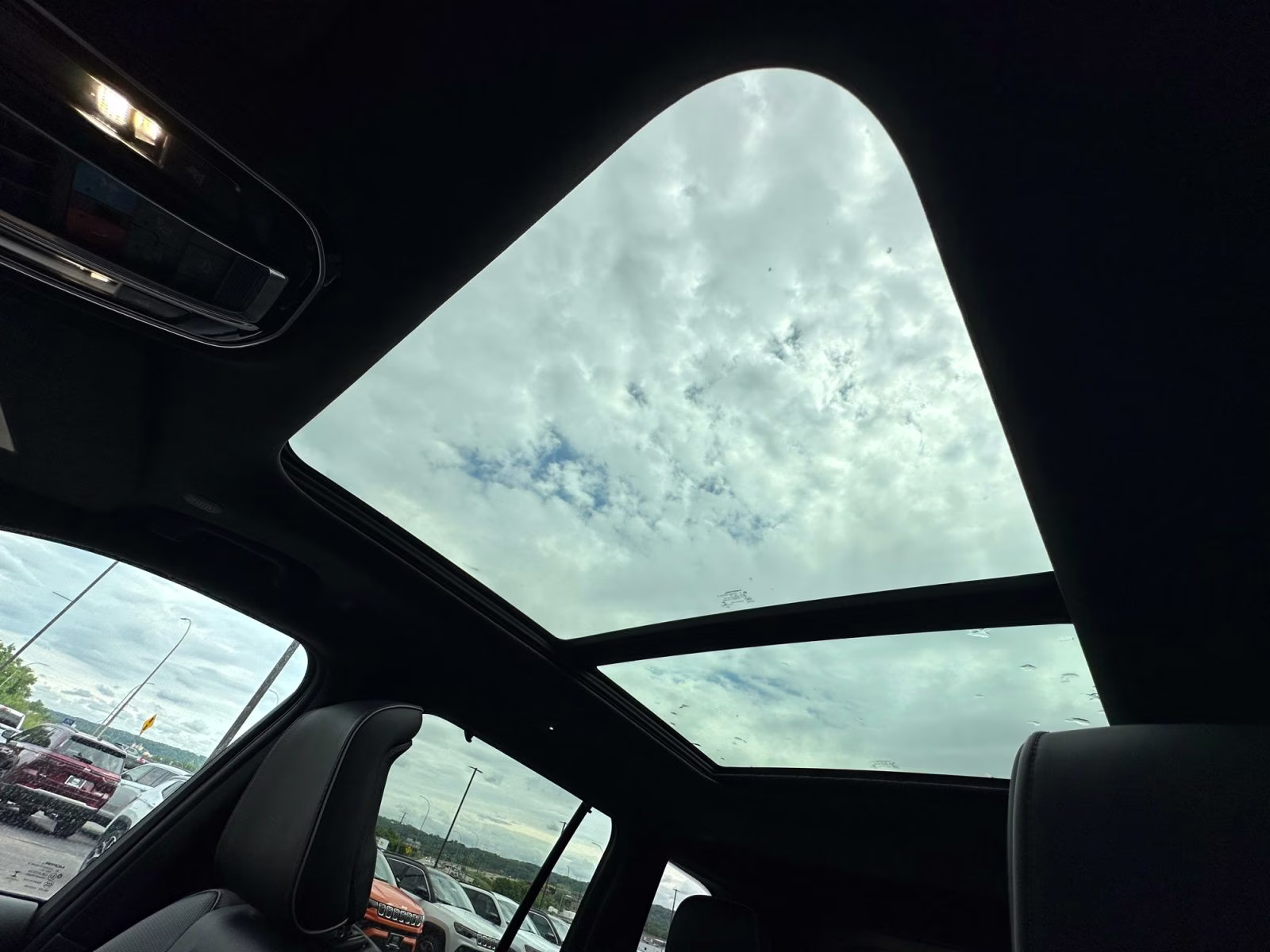 2022 Midnight Sky Jeep Grand Cherokee Summit Reserve 4xe 4X4 SUV