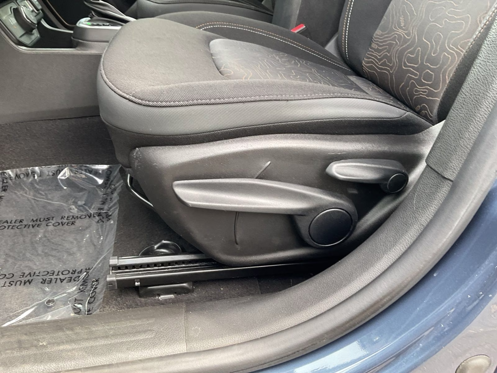 2023 Slate Blue Pearlcoat Jeep Renegade Latitude 4X4 SUV