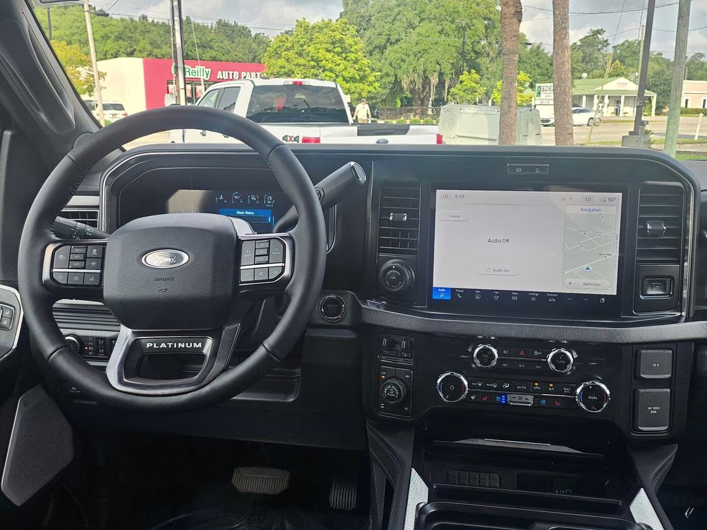 2026 Avalanche Ford Super Duty F-350 SRW Platinum 4X4 Truck