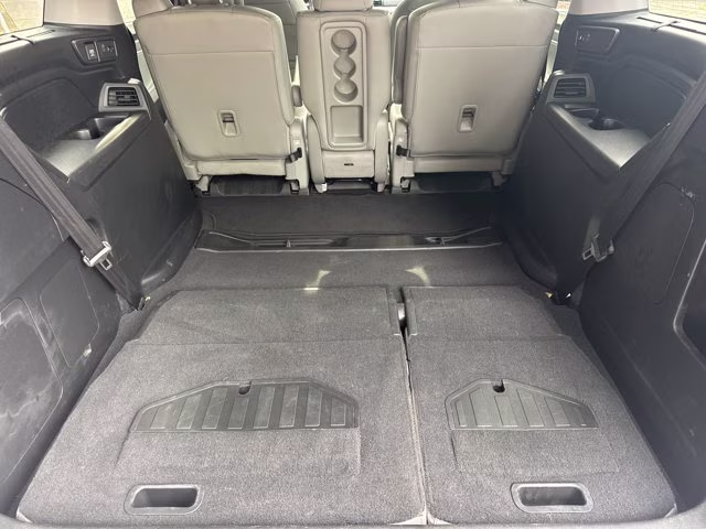 2018 Honda Odyssey FWD Van