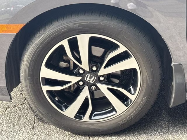 2018 Honda Odyssey FWD Van