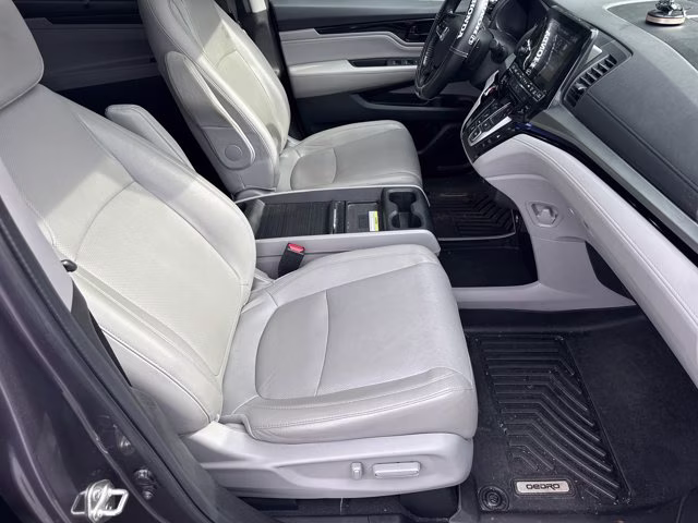 2018 Honda Odyssey FWD Van