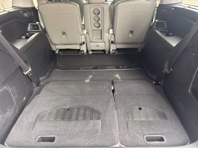 2018 Honda Odyssey FWD Van