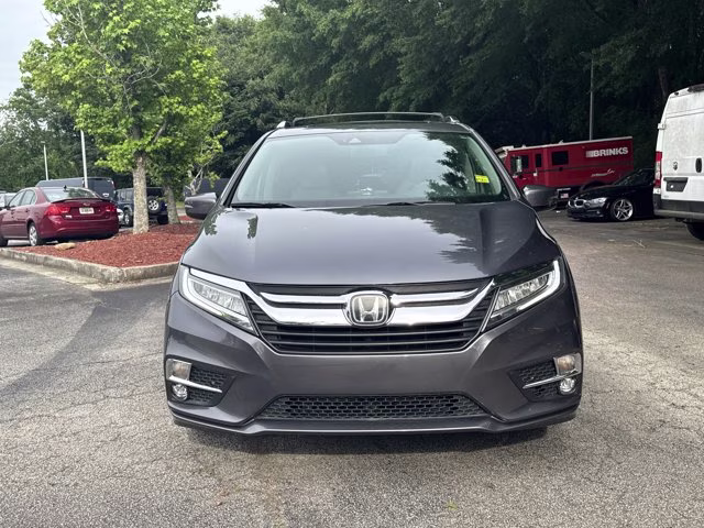 2018 Honda Odyssey FWD Van