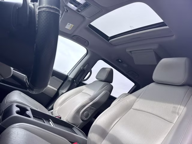2018 Honda Odyssey FWD Van