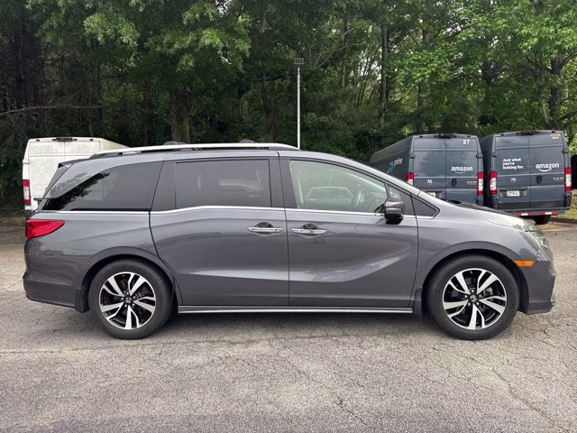 2018 Honda Odyssey FWD Van