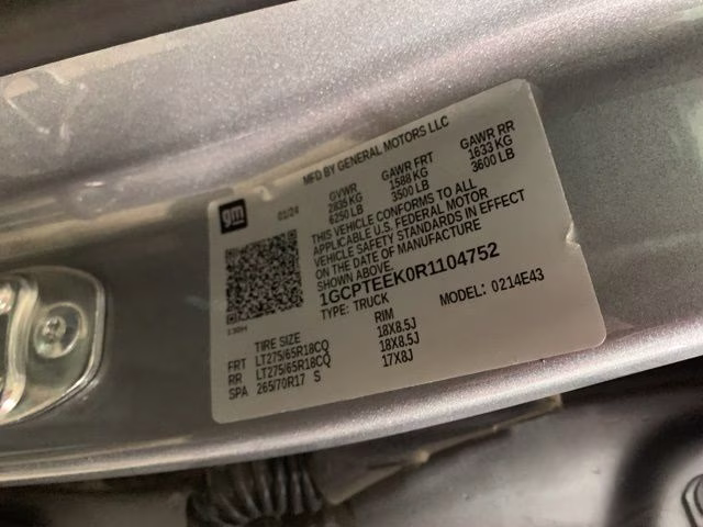 2024 Sterling Gray Metallic Chevrolet Colorado Trail Boss 4X4 Truck