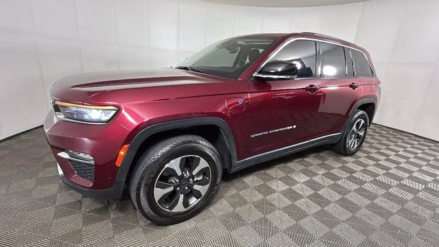 2023 Velvet Red Pearlcoat Jeep Grand Cherokee 4xe 4X4 SUV