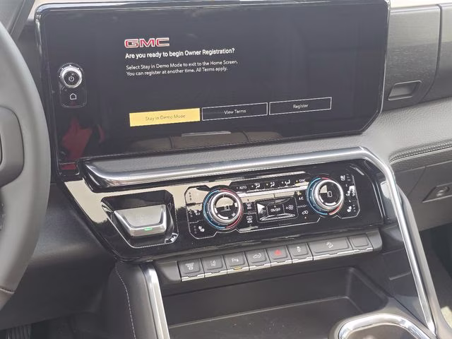 2026 Glacier White Tricoat GMC Sierra 2500HD Denali 4X4 Truck