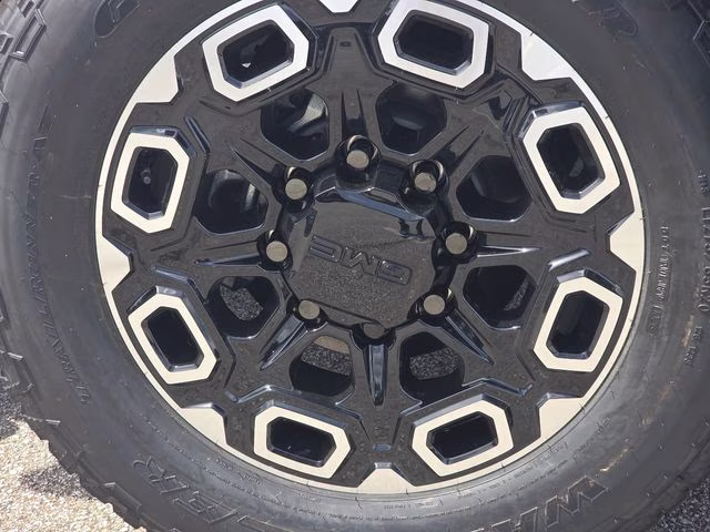 2026 Glacier White Tricoat GMC Sierra 2500HD Denali 4X4 Truck