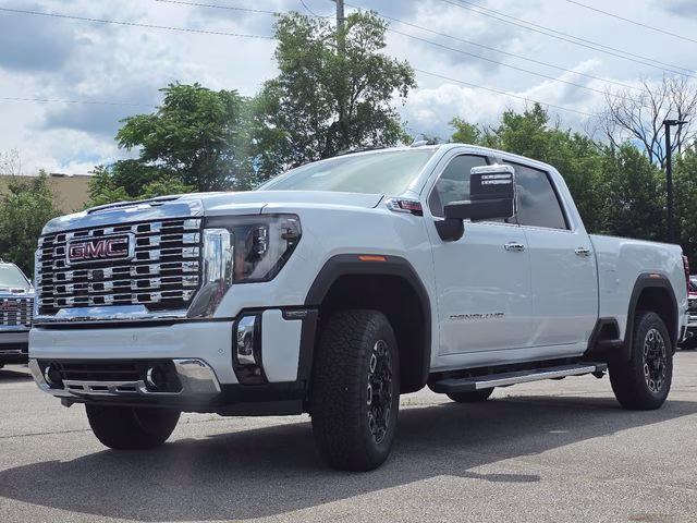2026 Glacier White Tricoat GMC Sierra 2500HD Denali 4X4 Truck