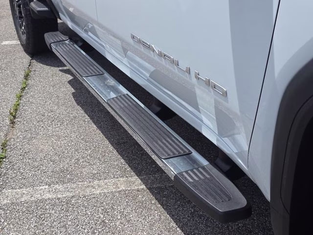 2026 Glacier White Tricoat GMC Sierra 2500HD Denali 4X4 Truck
