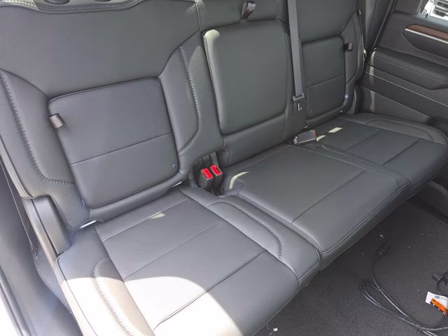 2026 Glacier White Tricoat GMC Sierra 2500HD Denali 4X4 Truck