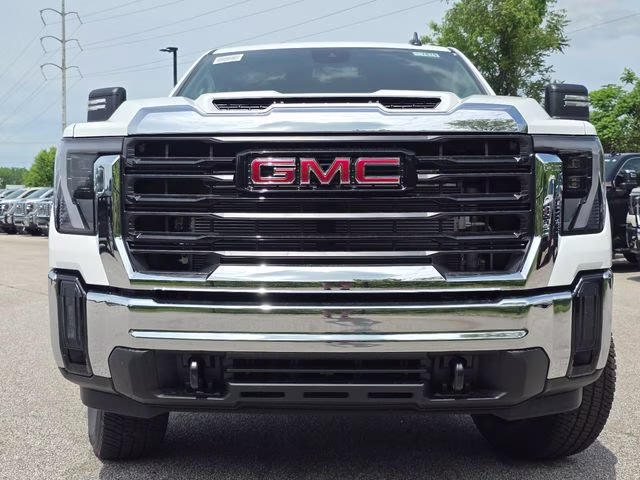 2026 Summit White GMC Sierra 3500HD Pro 4X4 Truck