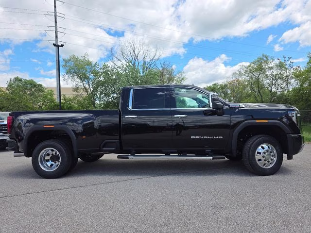 2026 Onyx Black GMC Sierra 3500HD Denali 4X4 Truck