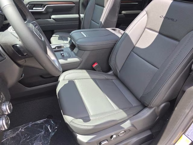 2026 Onyx Black GMC Sierra 3500HD Denali 4X4 Truck
