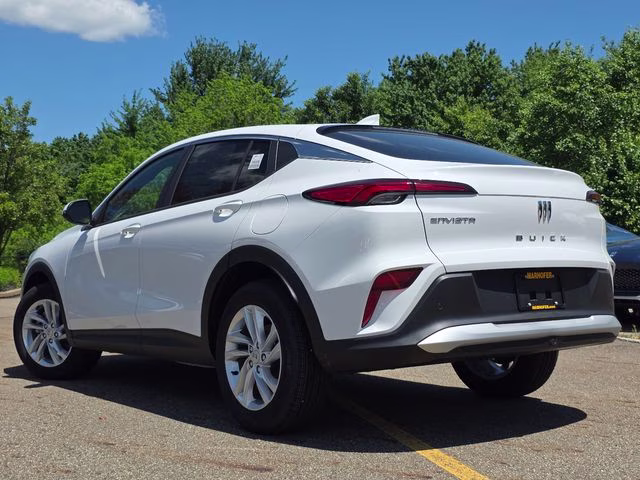 2026 Summit White Buick Envista Preferred FWD SUV