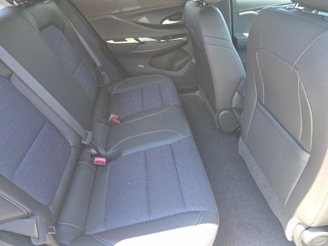 2026 Summit White Buick Envista Preferred FWD SUV