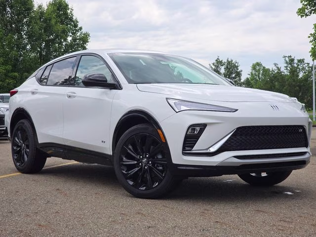 2026 Summit White Buick Envista Sport Touring FWD SUV