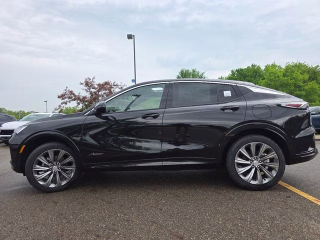 2026 Ebony Twilight Metallic Buick Envista Avenir FWD SUV