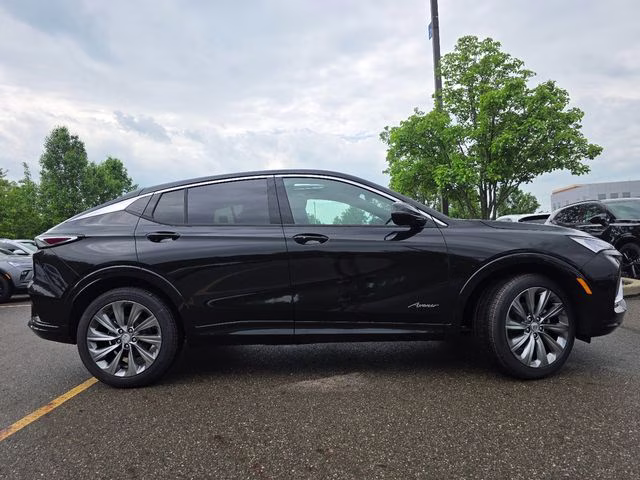 2026 Ebony Twilight Metallic Buick Envista Avenir FWD SUV