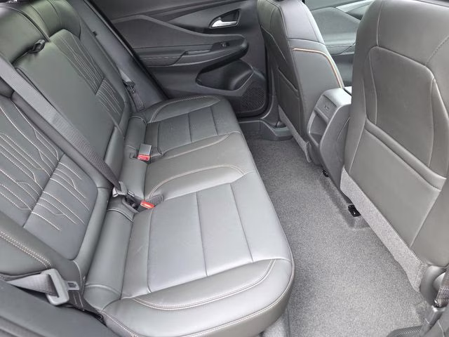 2026 Ebony Twilight Metallic Buick Envista Avenir FWD SUV