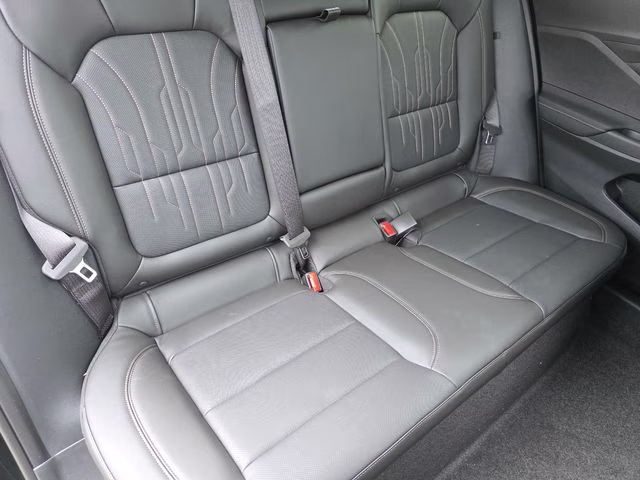 2026 Ebony Twilight Metallic Buick Envista Avenir FWD SUV