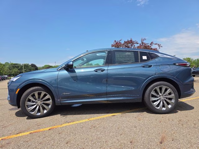 2026 Ocean Blue Metallic Buick Envista Avenir FWD SUV