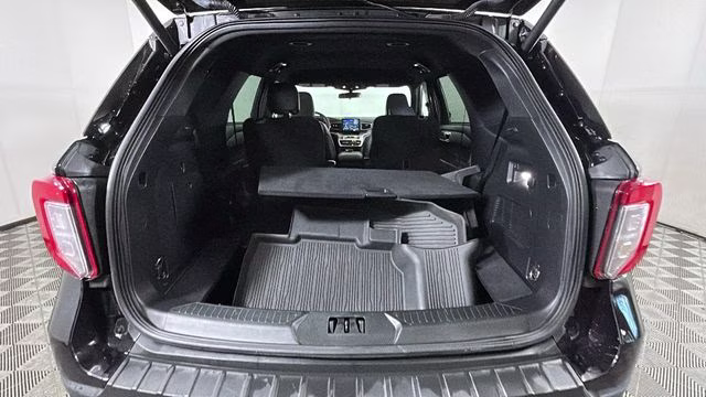 2022 Black Metallic Ford Explorer Timberline 4X4 SUV