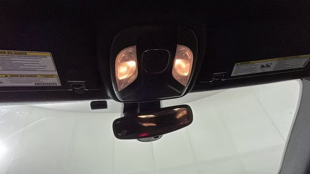 2025 Silver Zynith Metallic Clearcoat Jeep Compass Sport 4X4 SUV